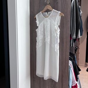 NWT Julia Jordan Embroidered Dress